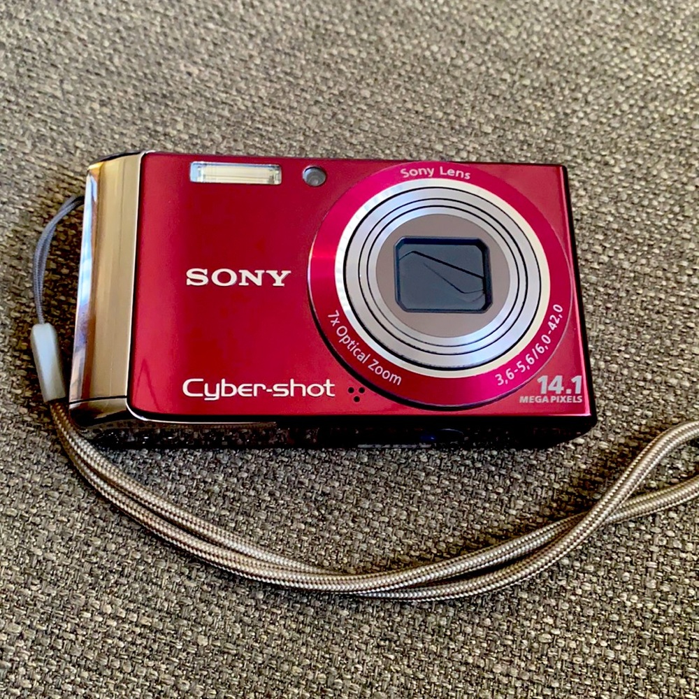Sony cyber shot camera